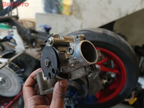 Galeri foto beAUtIFul giIrlL XvideO Bersihkan throttle body 428 teknik drum dan tambah card di di halaman penagihan