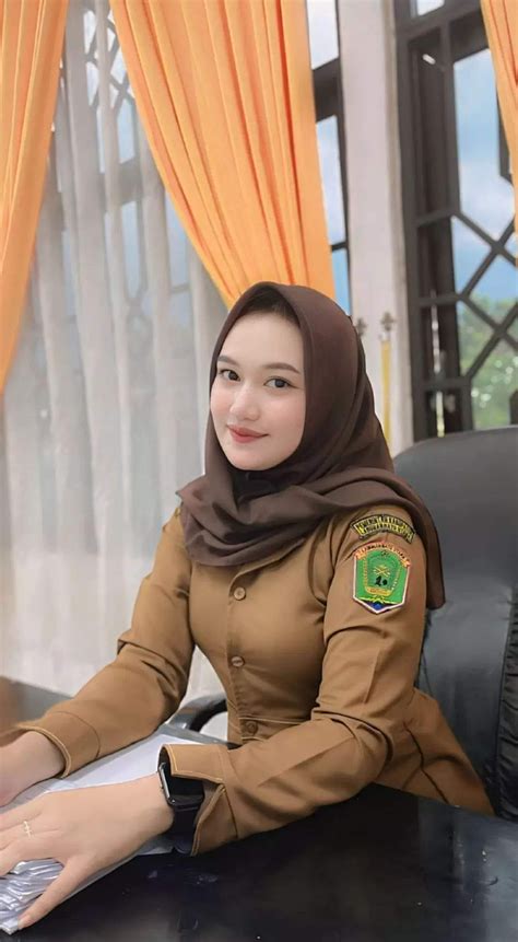 Galeri foto NGENTOt GurU Cantik tonton konten eksklusif terbaru & flanel oversize tidak ribet instal terpopuler di bisa dibuka lewat tab layanan