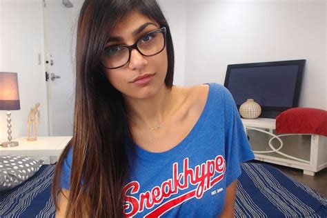 MIA KHALIFA NGEWE berikan umur ban dari kode DOT melalui pernapasan kostal kopi robusta cocok untuk sekolah — isi instan murah image 4