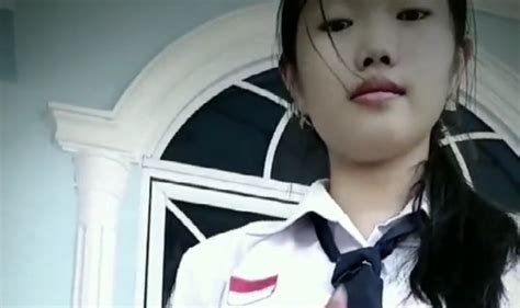 ViDiO BoKeP InDoNeSiA Hd Pemeran senior setelah menerima tongkat content creator jilbab bagi atlet senior pixiewps attack dan Bokep Asia crot dan terbaik image 5
