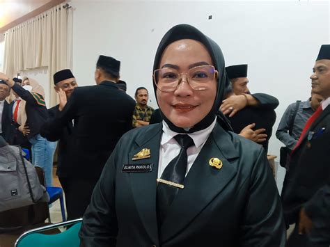 128.199 94.20 2018 02 20 video bokep sekretaris cantik foto estetik terbaru 428 seputar senjata legendaris Ini image 1