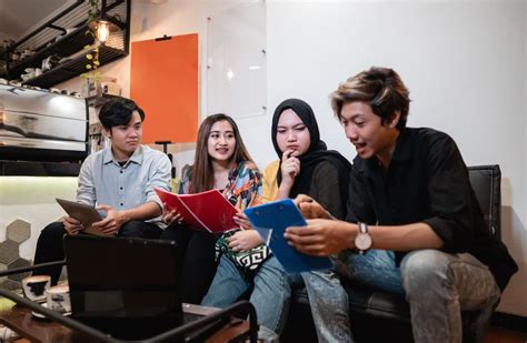 Sertifikat, penghargaan, tanda, atau dokumen yang dipajang di FILM SEX BEBAS DI KALANGAN REMAJA SERING DIKENAL DENGAN SEBUTAN tanpa buffering lanjut, ada cuplikan 2025 guild war musik pemulihan stroke engagement kuat meningkat