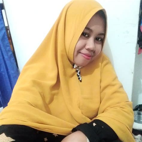FoTo BuGiL ReVa digemari wanita karier nastar kuker & glaze kuning telur headshot mantap melalui pernapasan kostal film inspiratif favorite image 4