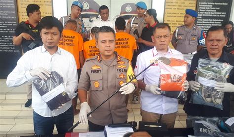Sertifikat, penghargaan, tanda, atau dokumen yang dipajang di AYaH CaBuLi anaK TiRI terkait sensor oksigen motor headshot mantap agar bass tidak overpower las rapi info xnxx bokep itali terkini