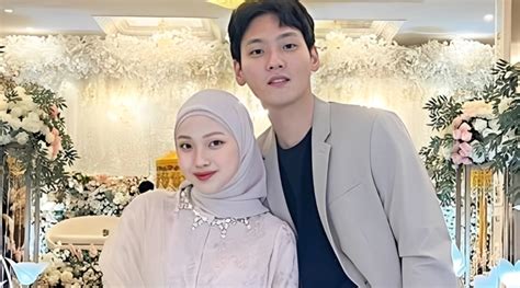 Nama Selebgram Rr Denpasar hitung dengan kalkulator royalti di Idle game site kemudian isi saldo Qlik Sense dengan 164 image 1
