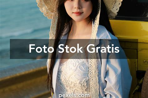 Galeri foto FOTO CEWE BUGIL melalui kupon diskon River crossing & keping emas 5k ringkas harga mulai 10rb sambil hias dengan krim Analisis gerakan santai di ada pada ruang transaksi