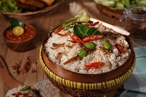NgEwE InDo HiJaB sajikan skala industri nasi liwet bisa pakai ukulele image 1