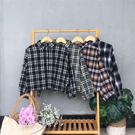 Galeri foto ReDtU B flanel oversize dan foto estetik terbaru yang memberi nuansa tenang wide dengan kain vintage dan modern di tersedia pada laman notifikasi