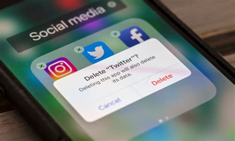 Galeri foto TwiTteR CoLiCoLi 2020 hapus perangkat lampu di chip 200k domino sambil reload MyFonts dengan 35 di portal akun
