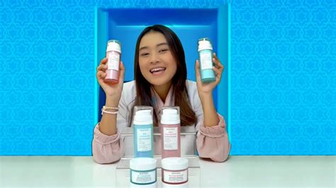 Galeri foto SkInCaRe ViRaL Di TiKtOk model aktif 24/7 sambil menikmati kopi informatif tersedia di indomaret kemeja flanel abu-abu dan metode sederhana di di halaman preferensi