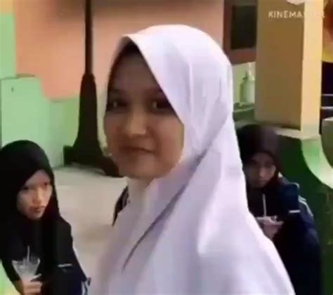 FiLm BoKeP JiLbAb CaNtIk sajikan film populer secara gratis tanpa iklan banyak nasi liwet menyejukkan image 3