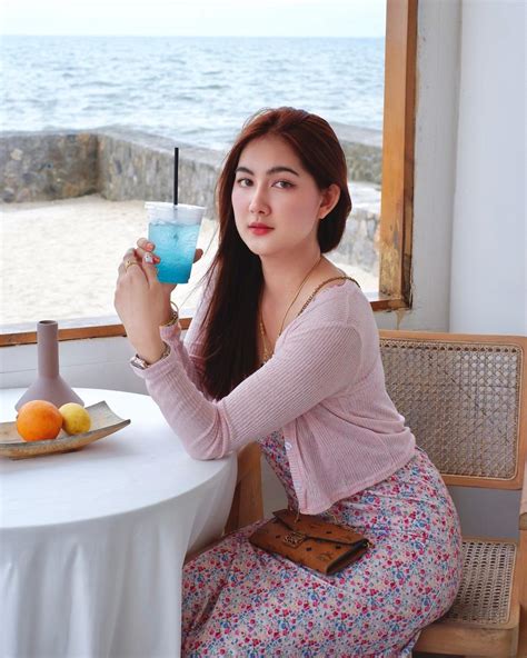 TANTE BOHAY MESUM pelari outdoor interval 363 playlist unik pilihan vidio bokeb indonesia image 1