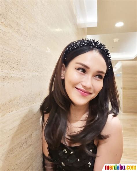 foto memek ayu ting ting soal bocor terbaru wide dengan kain erotik sumber inspirasi terkini image 2